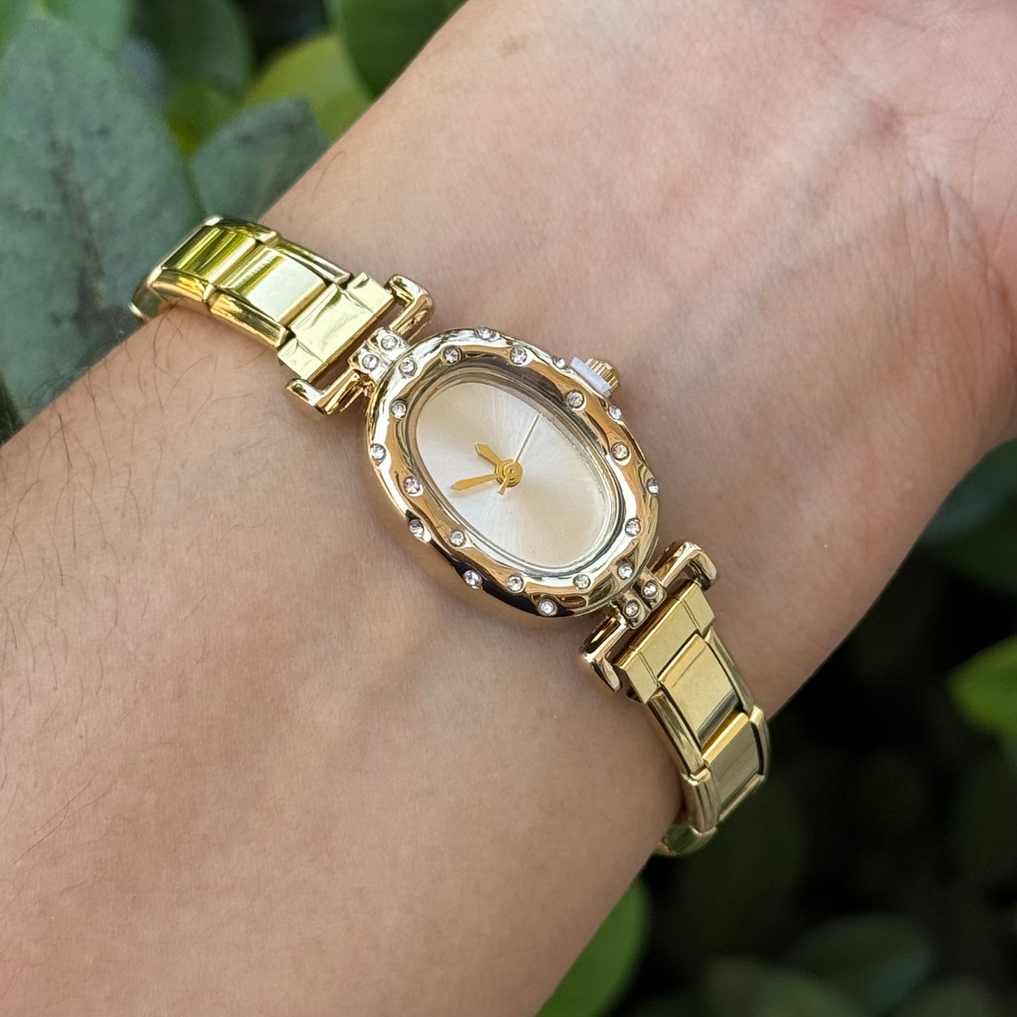 Reloj Ovalado Mini acero