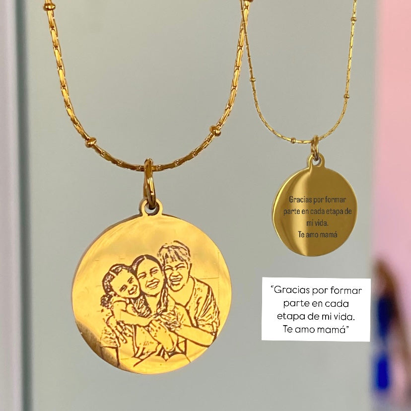 Collar Redondo Personalizado edición ¨MAMÁ¨
