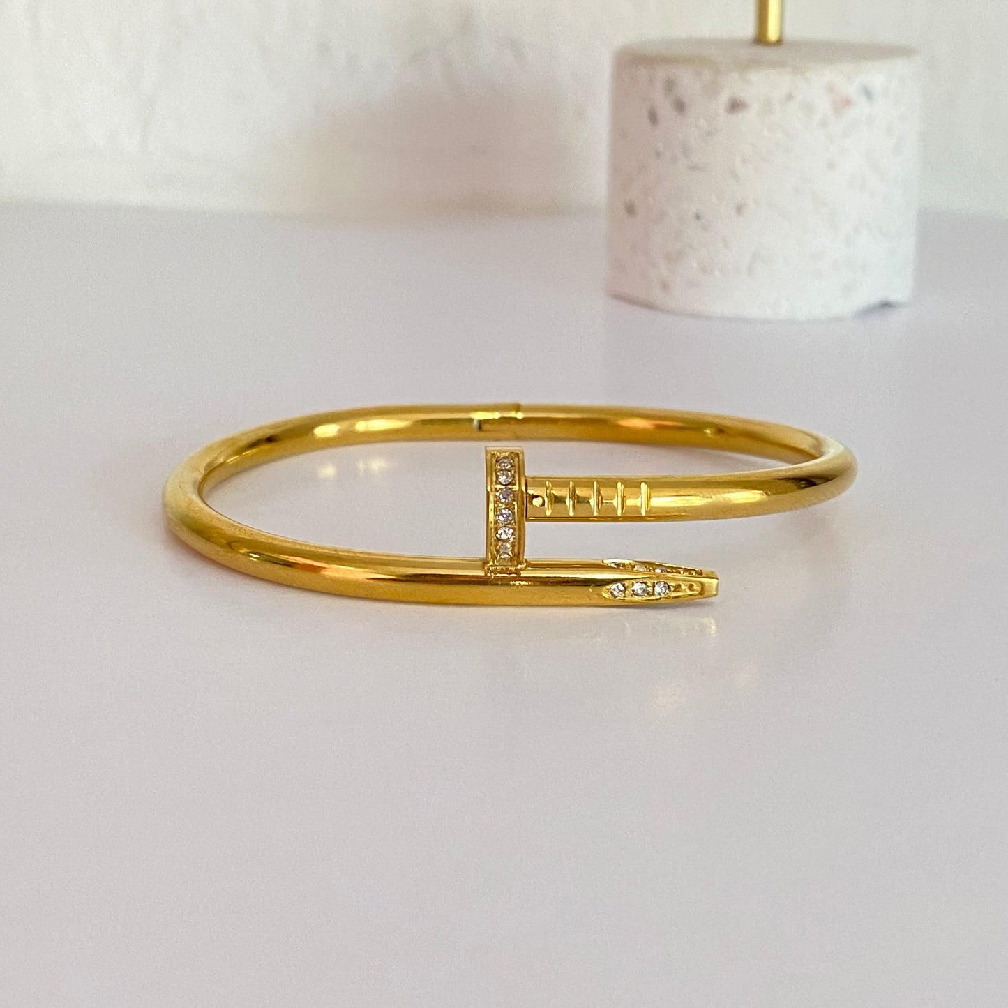 Pulsera clavo cristales y lisa acero