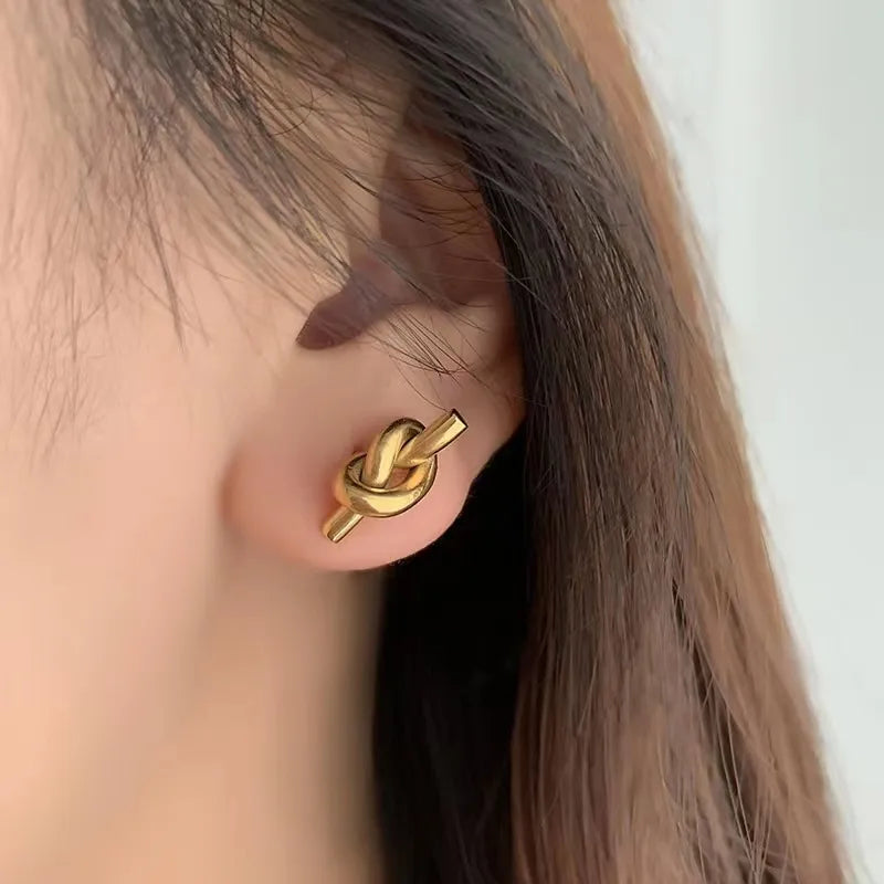 Arete nudo sencillo acero