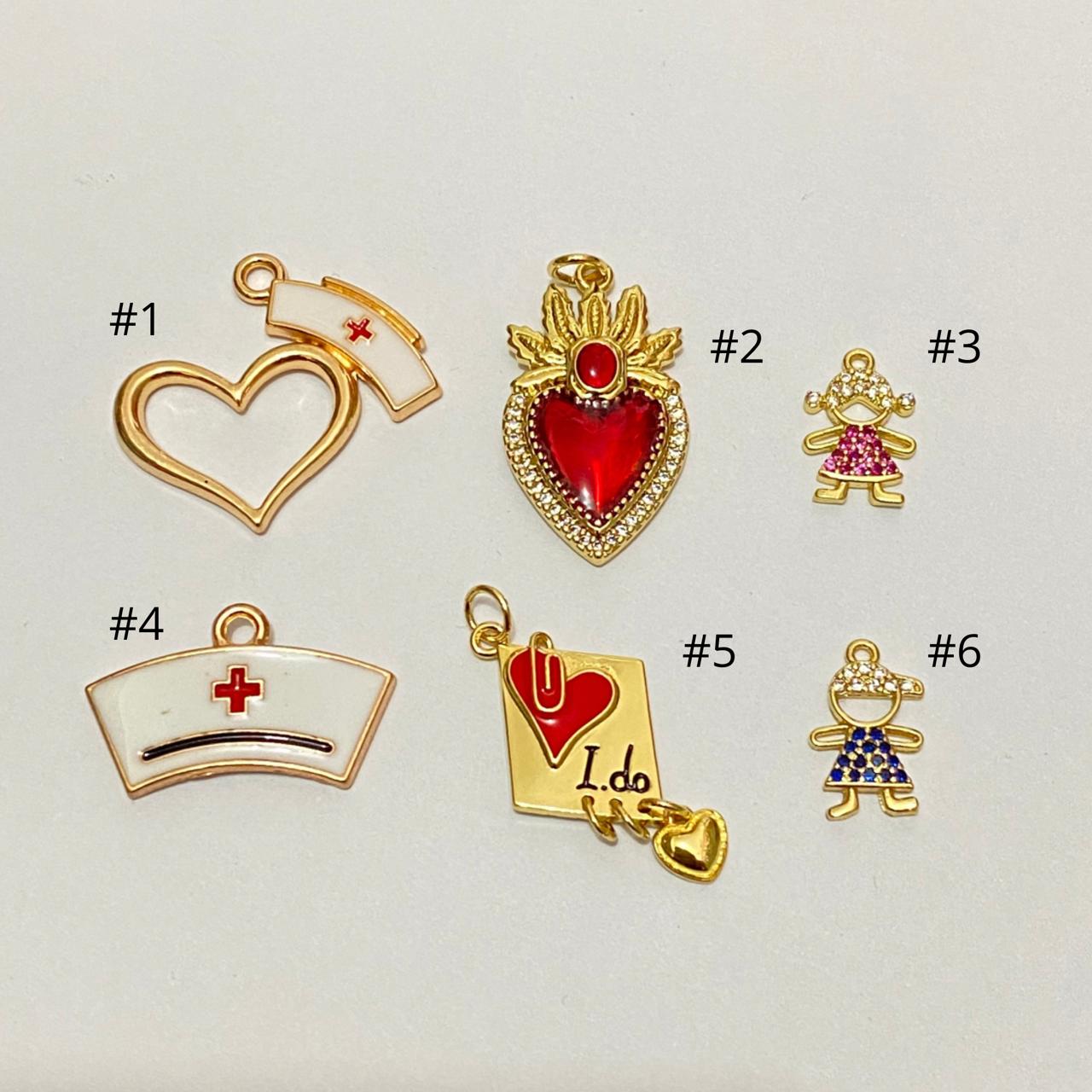 Charms Chapa de Oro 2