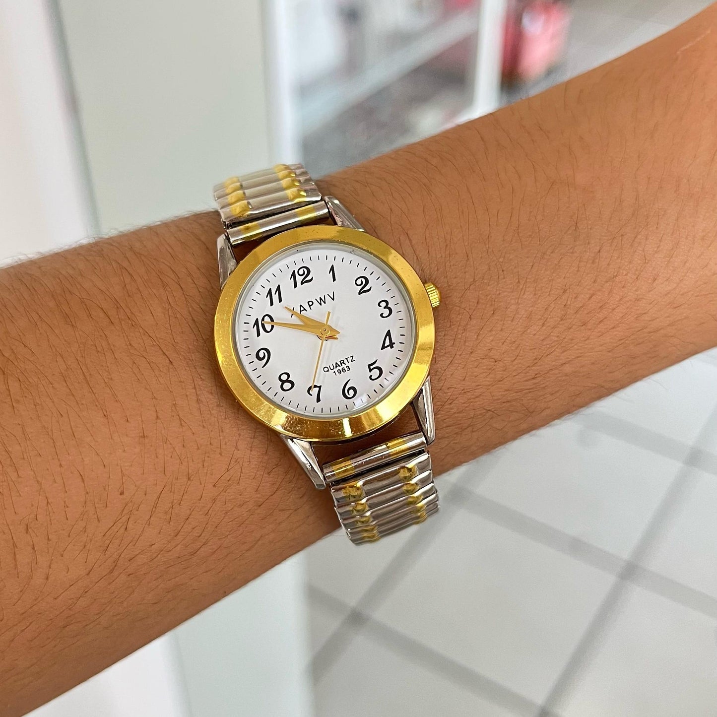 Reloj elastico