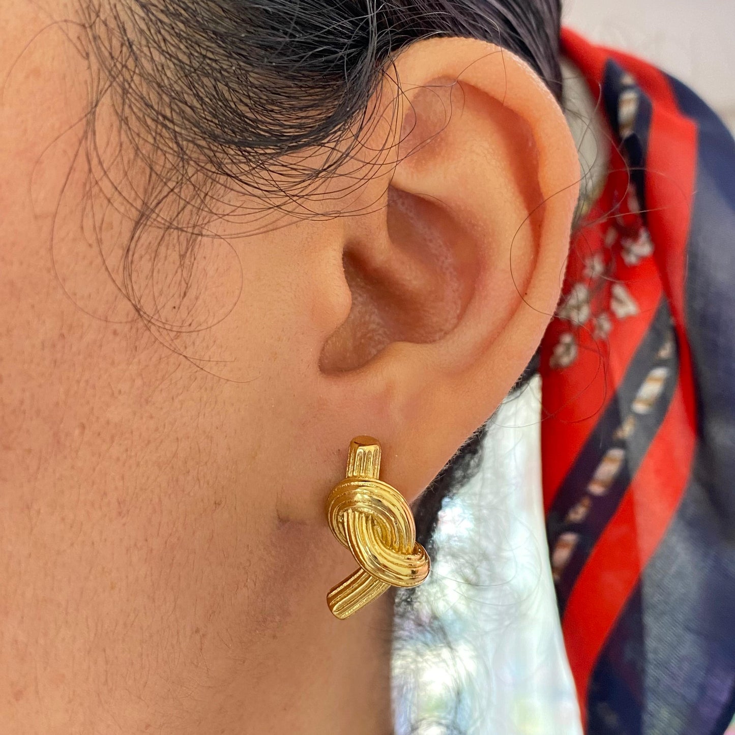 Arete Nudo Gde acero