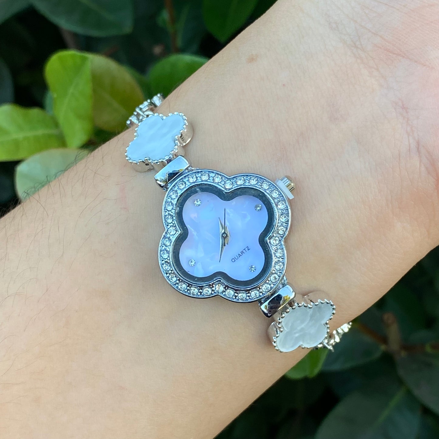 Reloj Trébol Ajustable Chapa