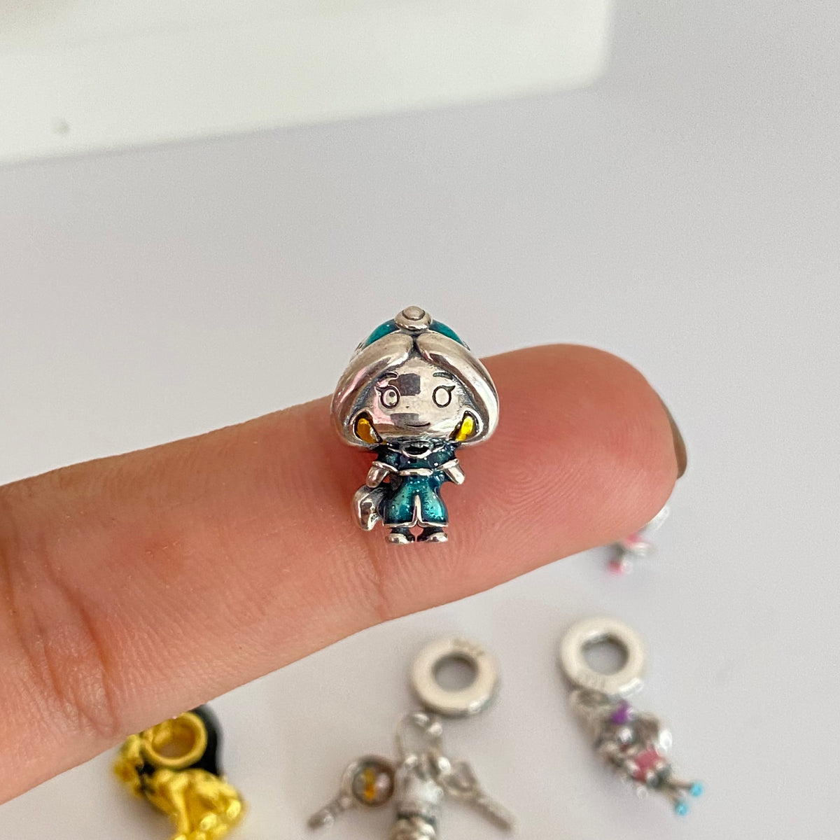 Charm inspo Pandora Silver love🦢🎀