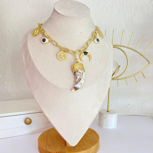 Collar aura