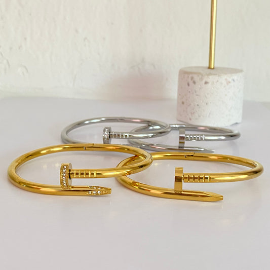 Pulsera clavo cristales y lisa acero