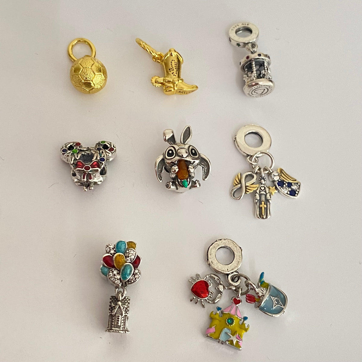 Charm Inspo Pandora colors y gold🌈⭐️