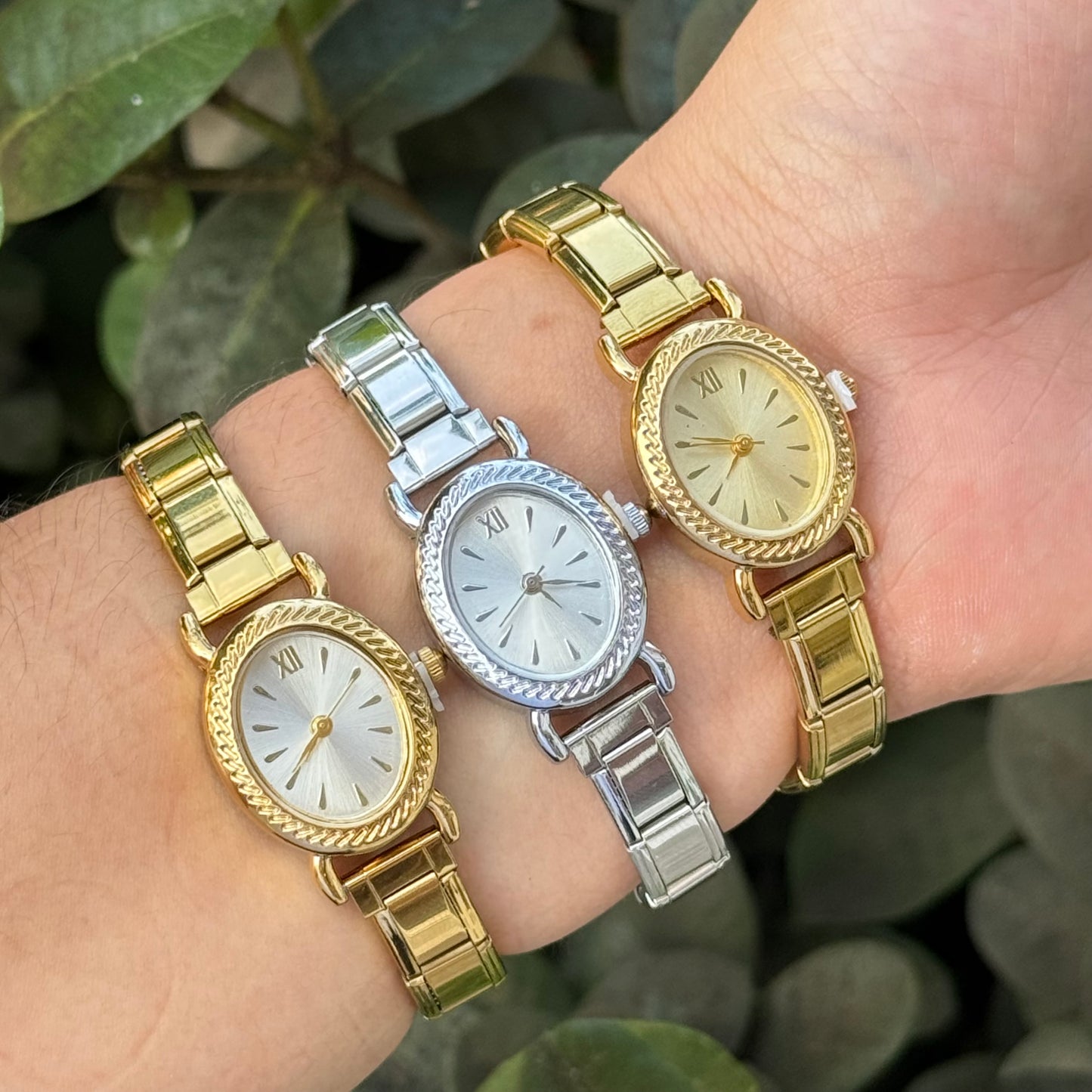 Reloj Ovalado Mini acero