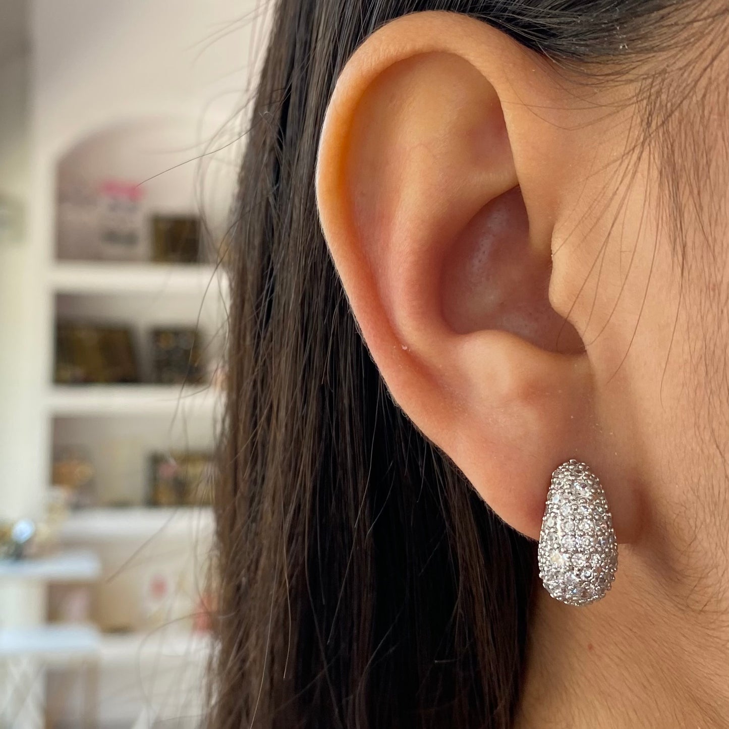 Aretes gota mini cristales chapa