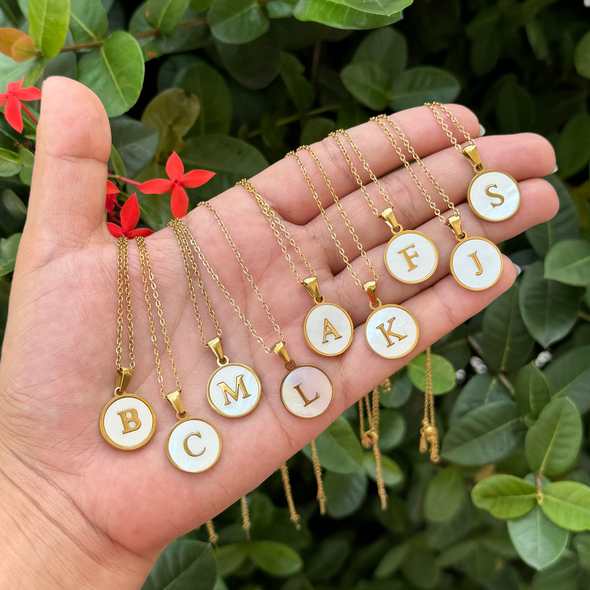 INICIAL MADRE PERLA