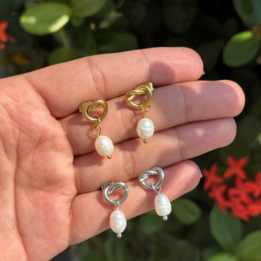 Arete nudo perla acero