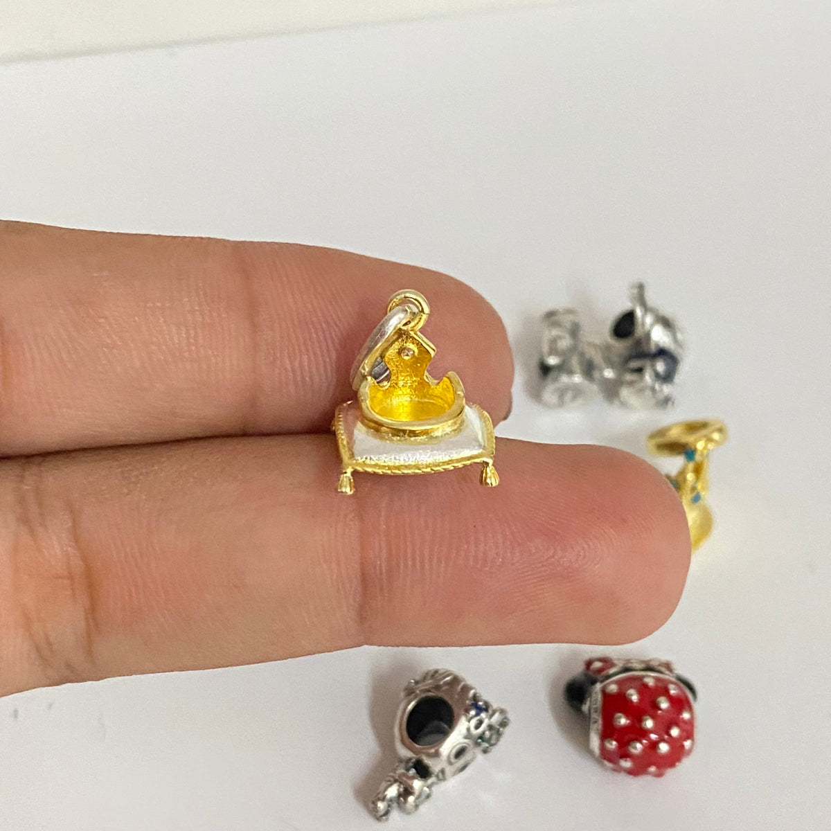 Charms Inspo Pandora Disney word🌟