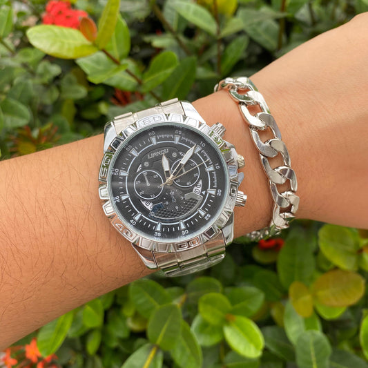 Reloj Plateado con pulsera