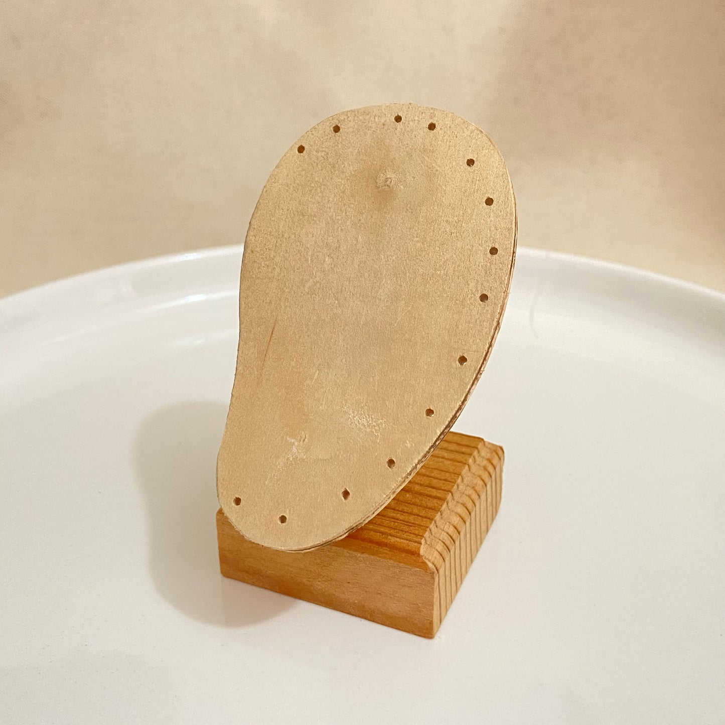 E6789 oreja madera